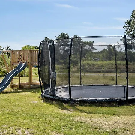 Casa de Férias Amazing In With Wifi Rødby